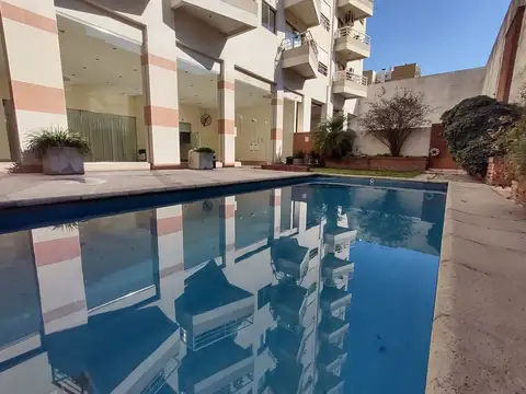 MODERNO 3 AMBIENTES C/ BALCON - EDIFICIO C/ PILETA