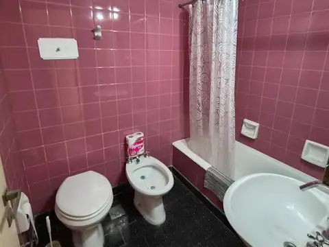 Coronel Ramón Lorenzo Falcón 4300, Piso 5