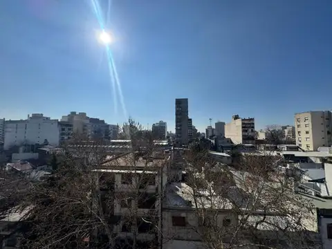 Coronel Ramón Lorenzo Falcón 4300, Piso 5