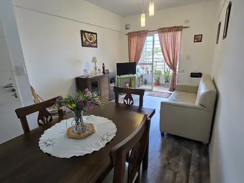 Venta Departamento APTO CRÉDITO de 2 amb, balcón al fte.