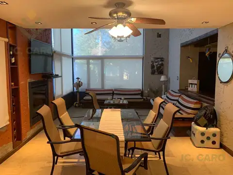 Casa en Alquiler de 4 dormitorios