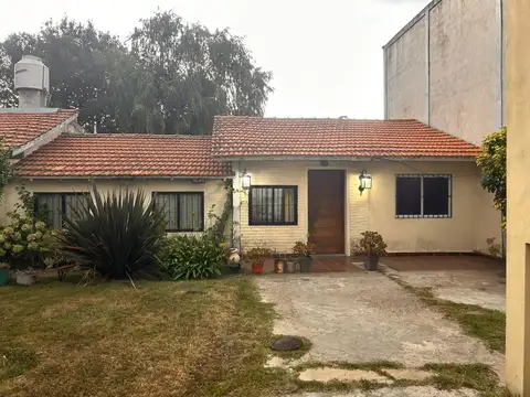VENTA DE CASA TIPO PH EN PINAMAR - BARRIO SAN JOSE