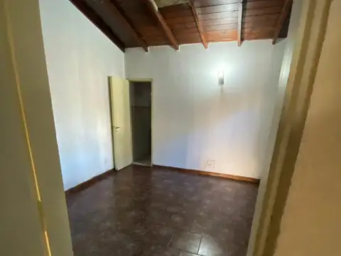 VENTA DE CASA TIPO PH EN PINAMAR - BARRIO SAN JOSE
