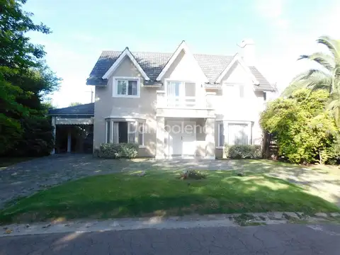 Casa en Venta de 5 dormitorios