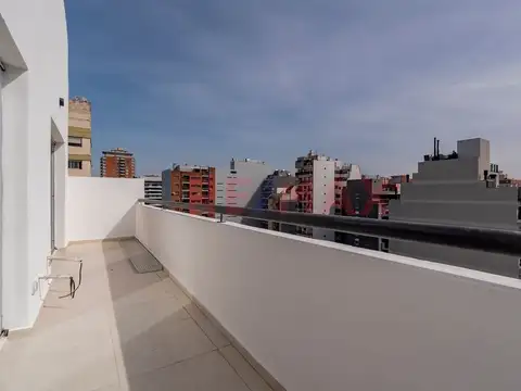 Venta Nuñez Semipiso 2 Amb c Patio Full Amenities