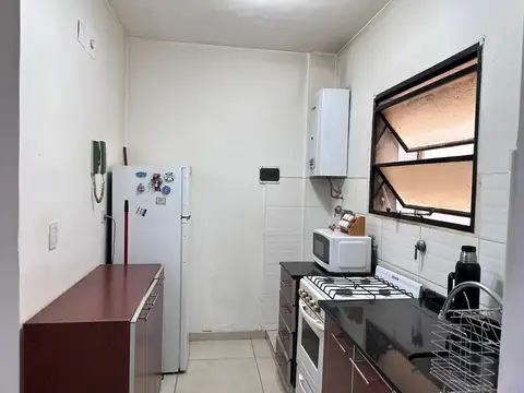 Venta Departamento 2 ambientes cocina refaccionada