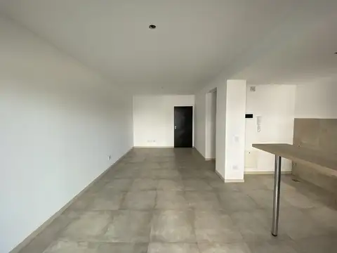 Avenida Caseros 2400, Piso 1 D