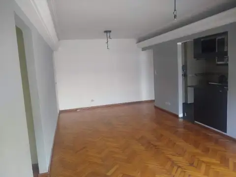Avenida San Martín 6400, Piso 2