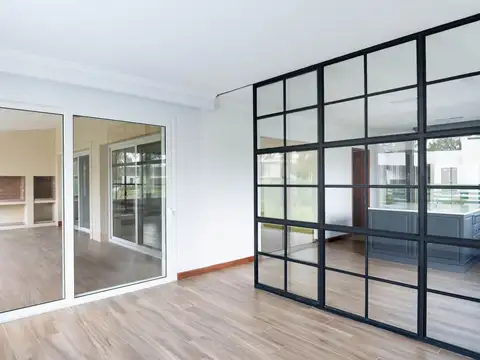 Casa en Venta en Pilar, USD 590.000