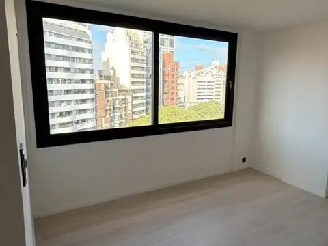Oficina en Alquiler en Alberdi, $ 800.000