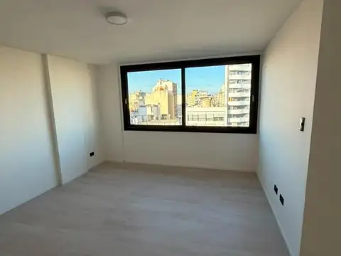 Juan Lavalleja 100