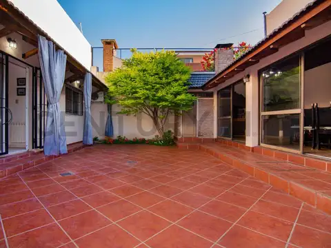 Juan Manuel de Rosas 3100, Piso 0