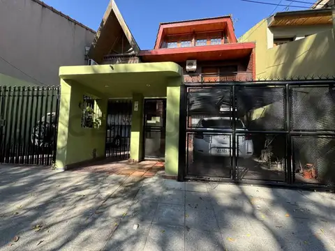 VENTA TRIPLEX 4 AMBIENTES EN CIUDAD JARDIN