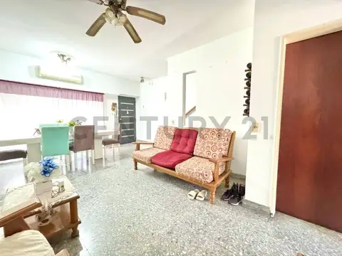 Bradley 7400, Piso 0