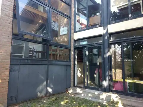 Casa 4 ambientes con 4 baños