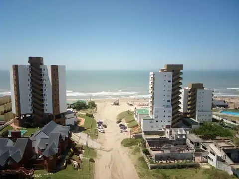 Avenida 1 3800
