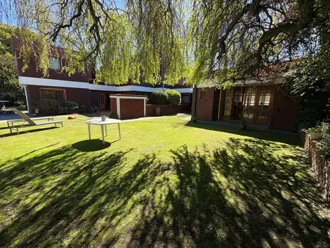 VENTA CHALET DE 6 AMBIENTES EN LA FLORIDA. MAR DEL PLATA
