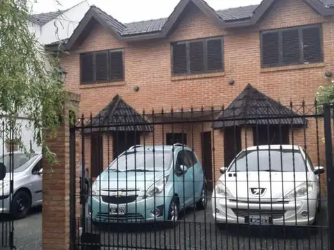 Casa - Venta - Argentina, Mor?n - 11 DE SEPTIEMBRE 471