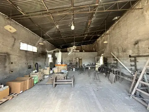 Lote Estratégico 1300m² C/ Galpones y Vivienda sobre Camino Belgrano  409 y 411