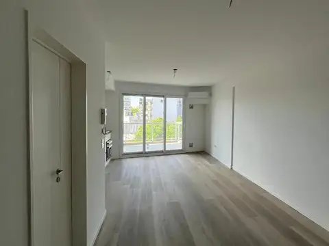 Venta Departamento - Monoambiente divisible - Balcon aterrazado - Kamado - Energia Solar