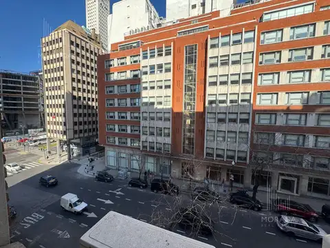 Venta Oficina corporativa en Retiro Piso completo
