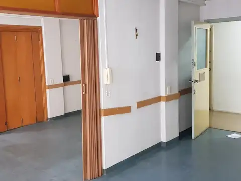 3 oficinas unidas, de 15 m2. cada una.  palacio de cristal, venta.