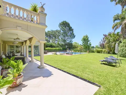 Casa en Venta al Noroeste