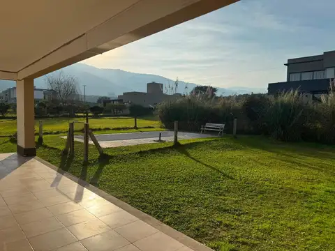 Casa en Alquiler Ianua Caeli