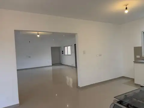 Casa en Alquiler de 3 dormitorios