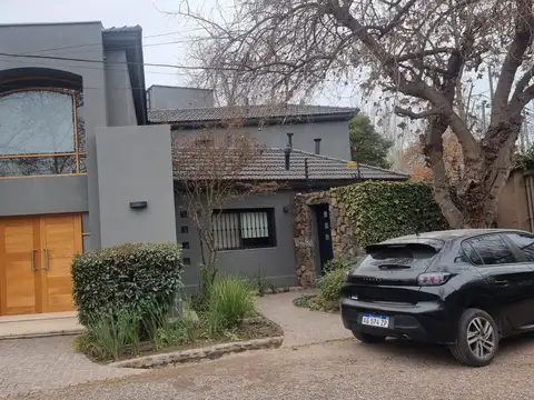 Casa en Venta en Lujan de Cuyo, Luján de Cuyo