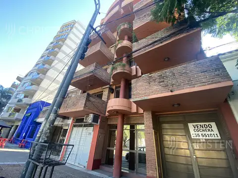 Departamento con cochera en ALQUILER