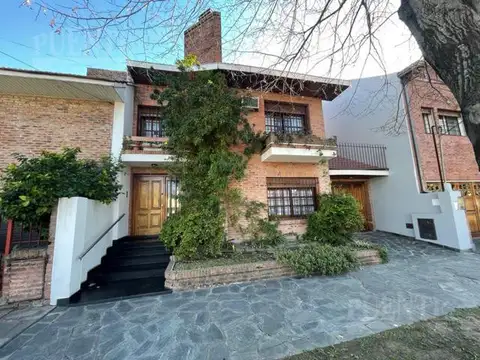 Casa en Lomas de Zamora Este