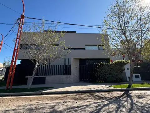 CIPOLLETTI VENDE 3 DORMITORIOS