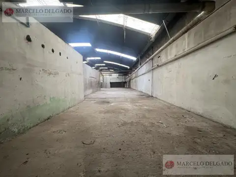 Deposito en 2 plantas