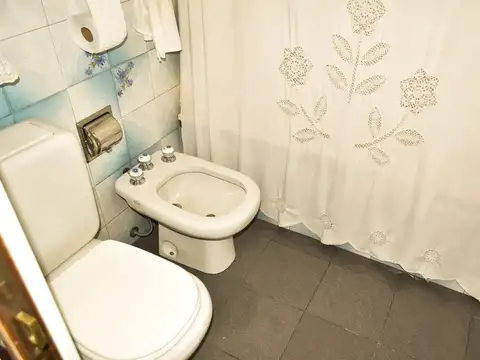 Roque Sáenz Peña 3700