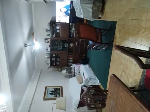 Depto Tipo Casa en Venta en Parque Avellaneda, USD 105.000