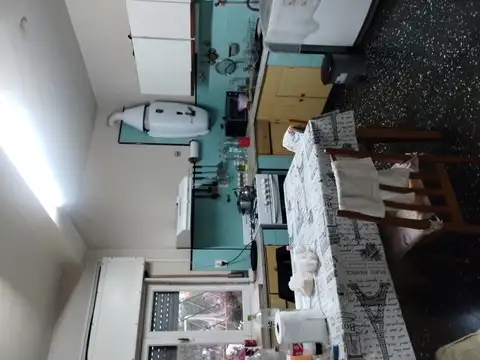 VENTA PH APTO CREDITO 2 DEPTOS AMPLIOS DE 3 AMBIENTES, PARQUE AVELLANEDA