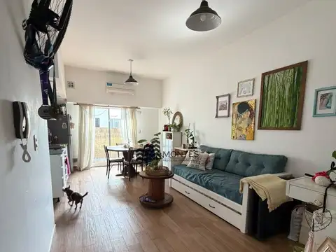 Departamento en venta c/ cochera en Villa Luzuriaga