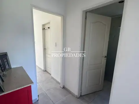 Venta de Casa 4 AMBIENTES en San Ramón, Pilar del Este