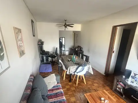 Departamento 4 ambientes con 2 baños