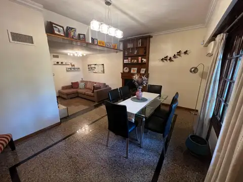 Casa en Venta en Banfield, USD 399.000