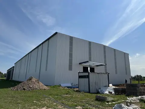 Nave Industrial en Venta a estrenar. Financiación. Los Cardales