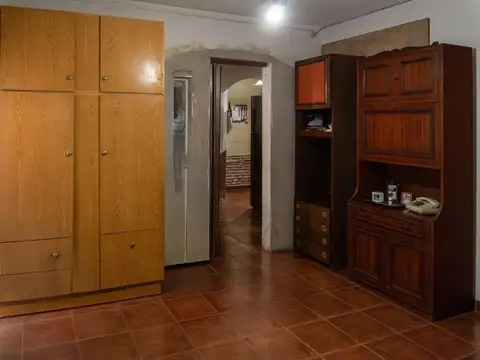 PH DE PASILLO EN VENTA 2 DORMITORIOS B. ARROYITO