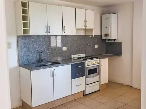 VENTA. Departamento 2 dormitorios. Edificio Dessau II