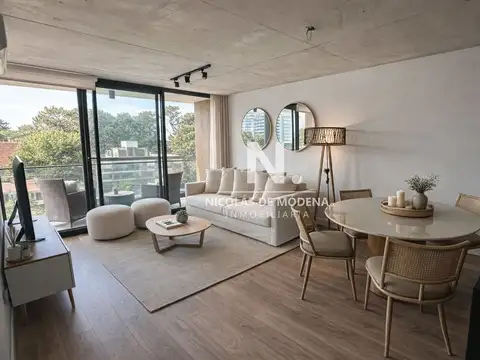 Departamento de 2 dorm en venta en Torres del Este, excelente ubicacion