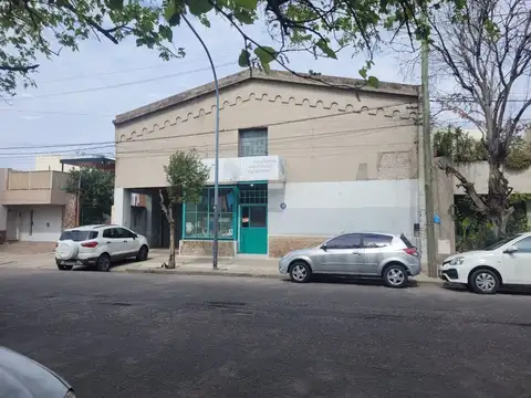 Galpon grande a refaccionar en general bustos