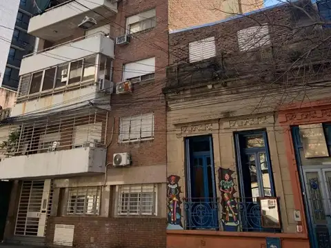 Departamento con ambientes amplios.