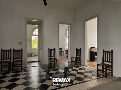 Depto Tipo Casa en Venta con 1 cocheras
