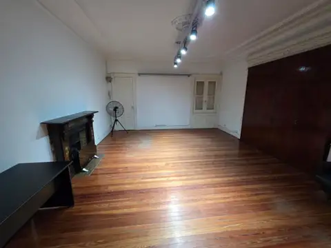 Avenida Rivadavia 600