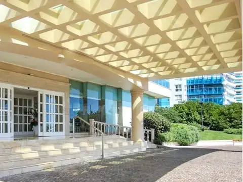 Departamento en Alquiler Temporal en Playa Mansa, USD 17.000